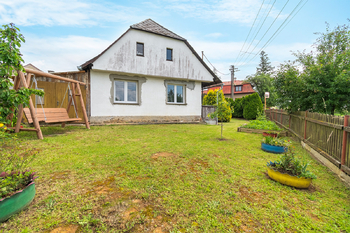 Prodej domu 194 m², Spálené Poříčí