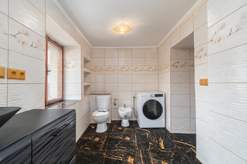 Prodej domu 194 m², Spálené Poříčí