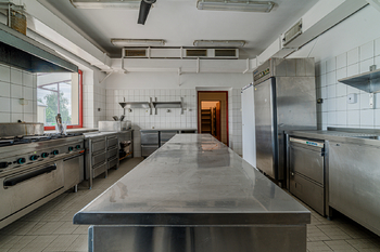 Prodej obchodních prostor 654 m², Havířov