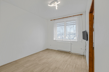 Prodej bytu 3+1 v osobním vlastnictví 80 m², Pohořelice