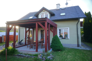 exteriér 4 - Prodej domu 216 m², Cerhovice