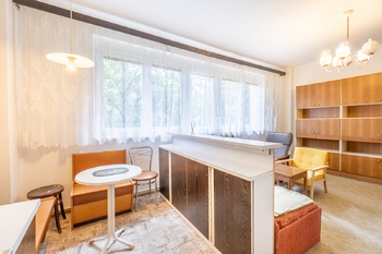 Stolování - Prodej bytu 2+kk v osobním vlastnictví 47 m², Praha 4 - Krč