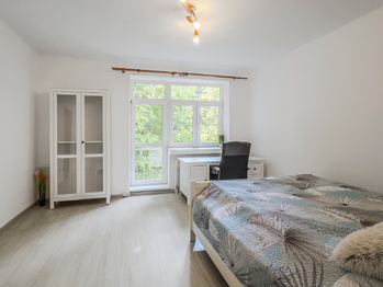 Pronájem bytu 2+1 v osobním vlastnictví 63 m², Praha 10 - Vršovice
