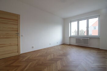 Pronájem bytu 2+1 v osobním vlastnictví 54 m², Brno