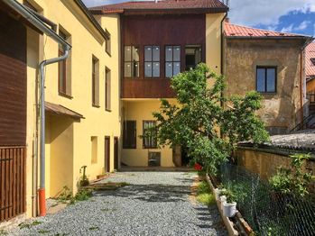 Pronájem bytu 1+1 v osobním vlastnictví 90 m², Rakovník