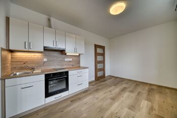 Pronájem bytu 1+1 v osobním vlastnictví 44 m², Poděbrady