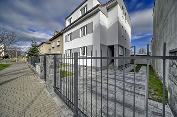 Pronájem bytu 1+1 v osobním vlastnictví 44 m², Poděbrady