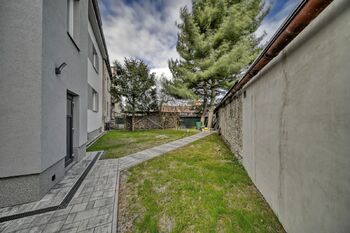 Pronájem bytu 1+1 v osobním vlastnictví 44 m², Poděbrady