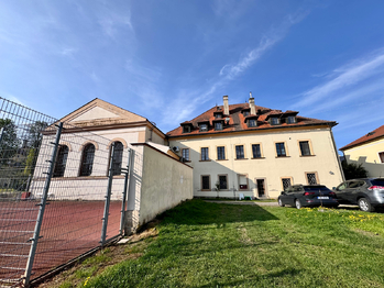 Prodej jiných prostor 828 m², Kroměříž
