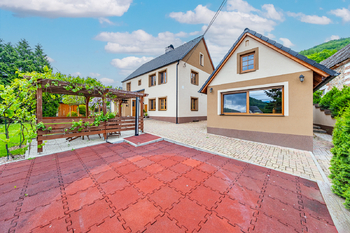 Prodej chaty / chalupy 200 m², Okounov