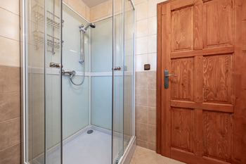 Prodej chaty / chalupy 200 m², Okounov
