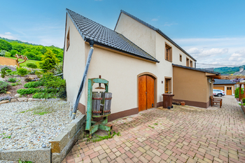 Prodej chaty / chalupy 200 m², Okounov