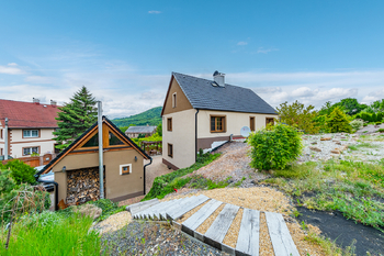Prodej chaty / chalupy 200 m², Okounov