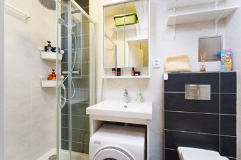 Prodej bytu 1+kk v osobním vlastnictví 32 m², Praha 9 - Libeň