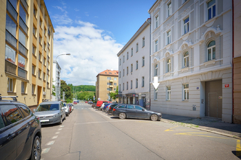 Prodej bytu 1+kk v osobním vlastnictví 32 m², Praha 9 - Libeň