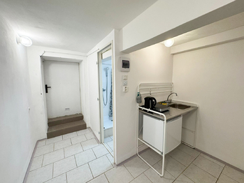 Prodej malého objektu 14 m², Praha 4 - Podolí