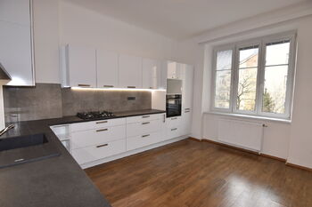 Pronájem bytu 1+1 v osobním vlastnictví 70 m², Olomouc