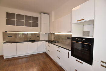 Pronájem bytu 1+1 v osobním vlastnictví 70 m², Olomouc