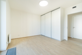 Pronájem bytu 2+kk v osobním vlastnictví 89 m², Praha 4 - Modřany