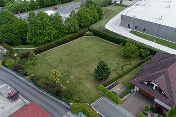 Prodej pozemku 1392 m², Příbram