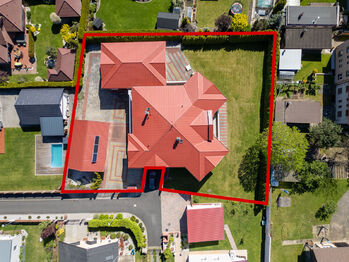 Prodej domu 742 m², Karlovy Vary