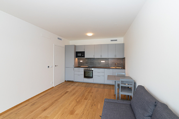 Pronájem bytu 2+kk v osobním vlastnictví 52 m², Praha 4 - Modřany