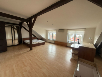 +420 604 191 744 I denisa.myslivcova@re-max.cz - Pronájem bytu 2+kk v osobním vlastnictví 63 m², Bohumín