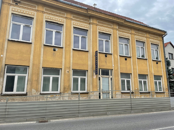 Pronájem obchodních prostor 153 m², Stonařov