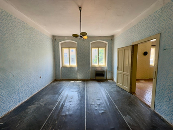Prodej domu 360 m², Chomutov