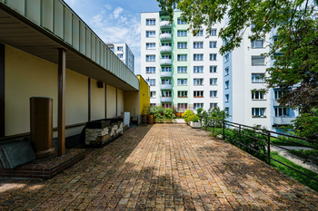 Prodej obchodních prostor 371 m², Tábor