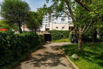 Prodej obchodních prostor 371 m², Tábor