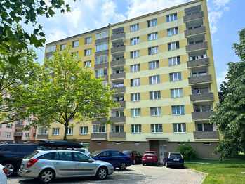 Prodej bytu 2+1 v osobním vlastnictví 55 m², Louny