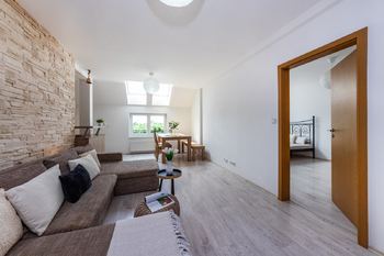 Mezonet 102m2 Dolní Jirčany  - Prodej bytu 4+kk v osobním vlastnictví 102 m², Psáry