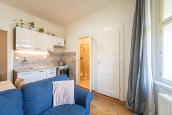 Prodej bytu 2+1 v osobním vlastnictví 52 m², Praha 10 - Malešice