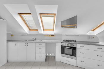 Prodej bytu 3+kk v osobním vlastnictví 88 m², Černožice