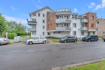 Prodej bytu 3+1 v osobním vlastnictví 73 m², Hradec Králové