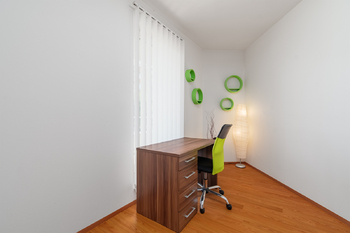 Pronájem bytu 2+kk v osobním vlastnictví 66 m², Praha 5 - Zličín