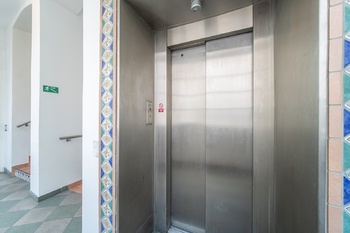 Prodej bytu 2+kk v osobním vlastnictví 93 m², Praha 7 - Bubeneč