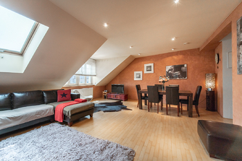 Prodej bytu 2+kk v osobním vlastnictví 93 m², Praha 7 - Bubeneč