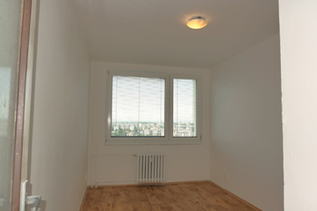 Prodej bytu 3+1 v osobním vlastnictví 72 m², Hradec Králové