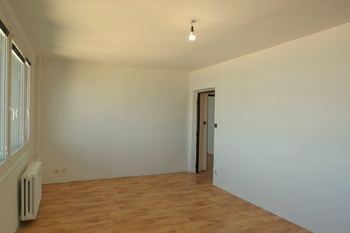 Prodej bytu 3+1 v osobním vlastnictví 72 m², Hradec Králové