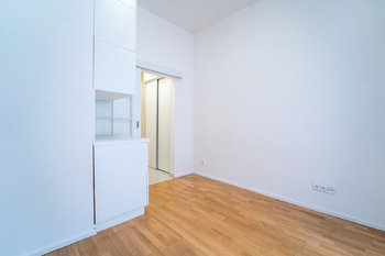 Ateliér - Prodej bytu atypický v osobním vlastnictví 15 m², Praha 1 - Nové Město