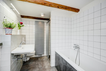 koupelna foto 1 - Prodej domu 69 m², Zhoř