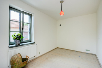 ložnice foto 2 - Prodej domu 69 m², Zhoř
