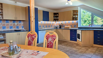 Prodej obchodních prostor 380 m², Tlumačov
