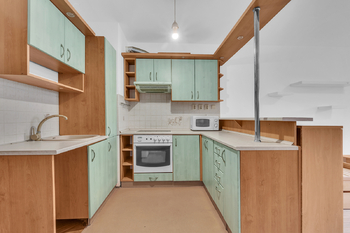 Prodej bytu 1+kk v osobním vlastnictví 34 m², Hradec Králové