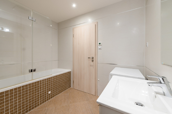 Prodej bytu 2+kk v osobním vlastnictví 80 m², Praha 3 - Žižkov
