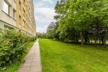 Pronájem bytu 1+kk v družstevním vlastnictví 30 m², Praha 4 - Háje