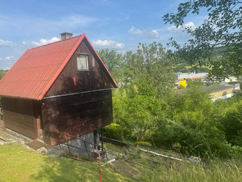 Prodej pozemku 888 m², Zlín