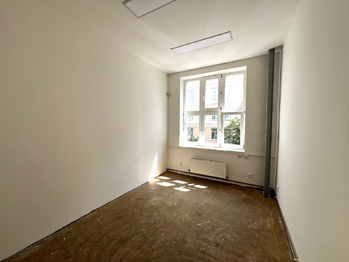 Pronájem kancelářských prostor 15 m², Praha 7 - Holešovice